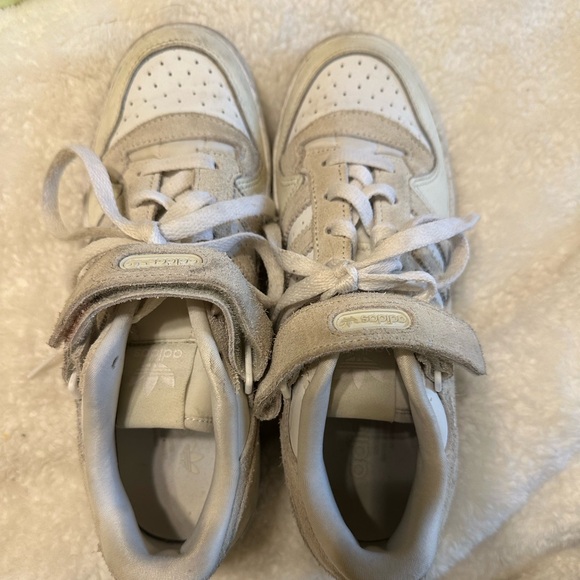 Adidas Forum Lows - Picture 3 of 4